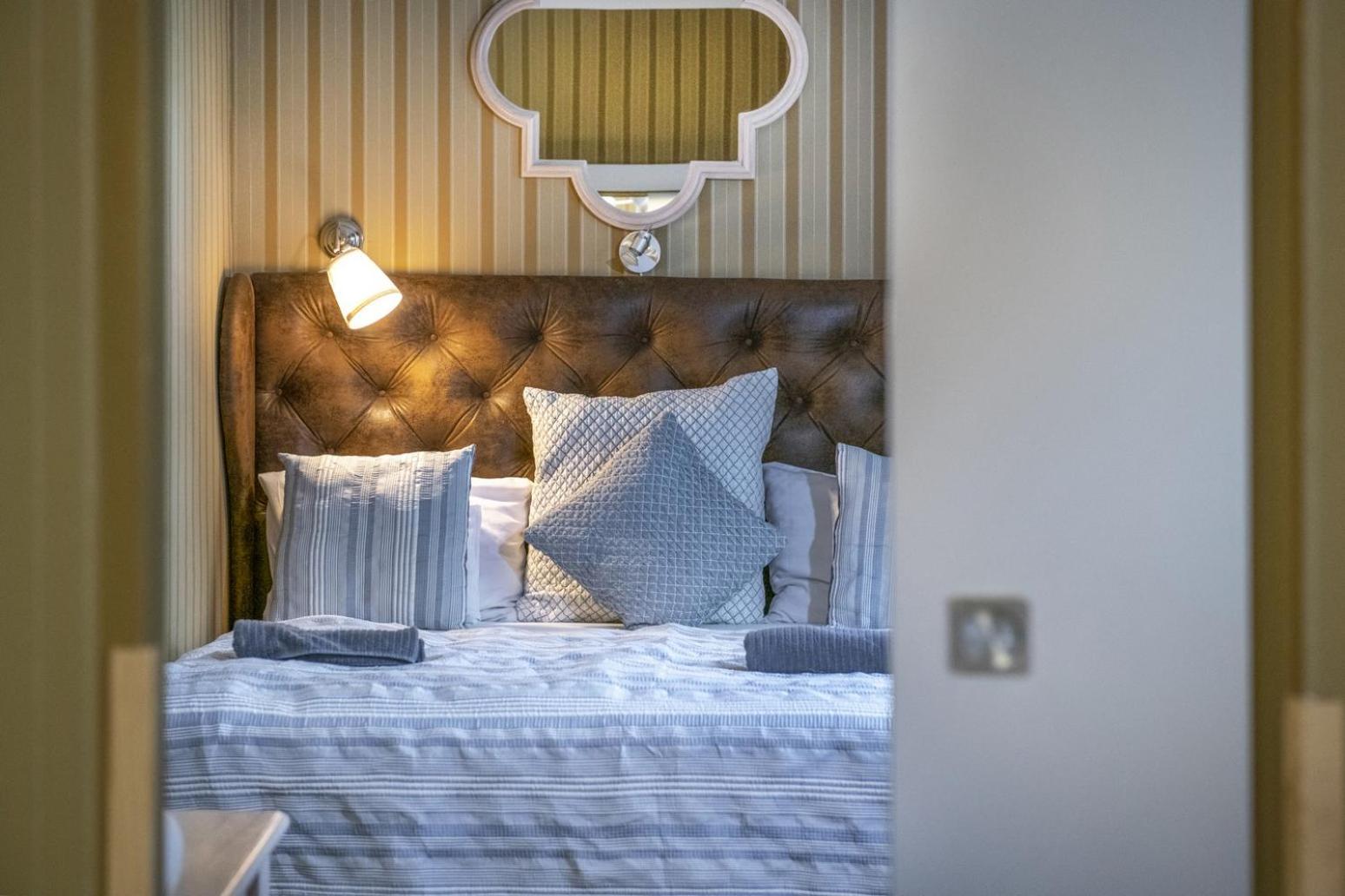 Oxigen Family Hotel Ношвай Екстериор снимка